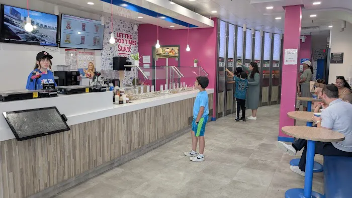16 Handles Picture 6