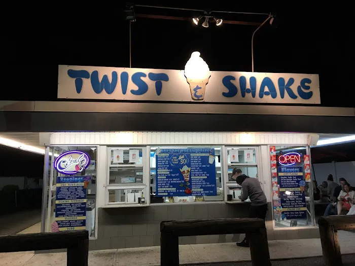 Twist & Shake Picture 4