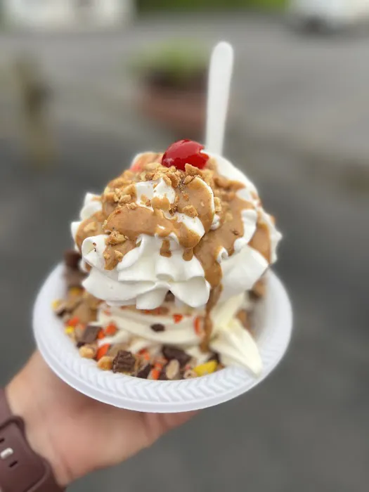 Poppy's Ice Cream Picture 4