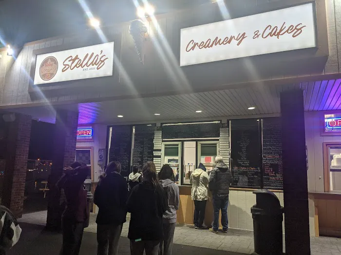 Stella’s Creamery & Cakes Picture 6