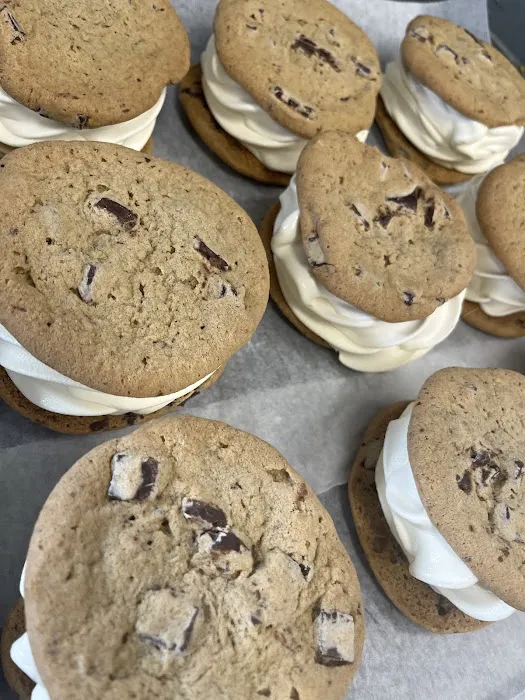 Stella’s Creamery & Cakes Picture 8
