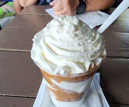 Humpty Dumpty Ice Cream & Subs