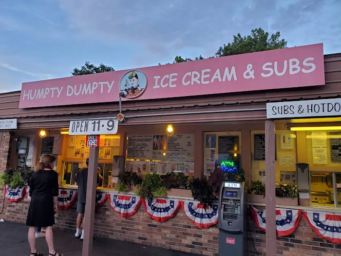 Humpty Dumpty Ice Cream & Subs Picture 6