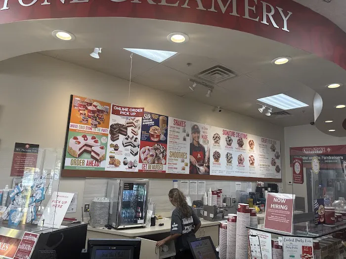 Cold Stone Creamery Picture 6