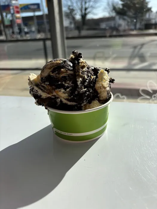 Frosty's ice cream Picture 9