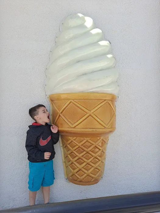 Frosty's ice cream Picture 10