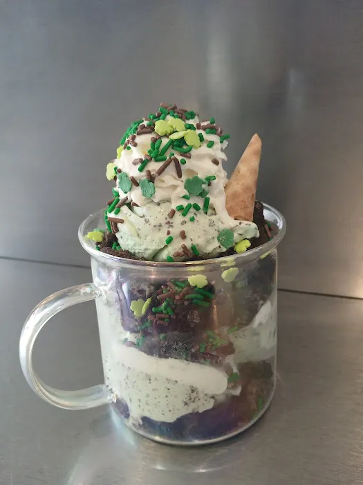 Frosty's ice cream Picture 2