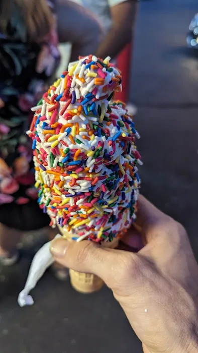 Flipper's Custard Picture 4