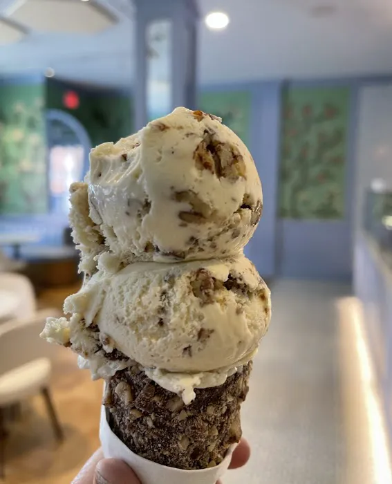 Bonheur Ice Cream and Pie Picture 6