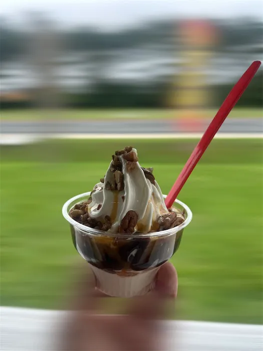 Lil' Bitta Bull Ice Cream Picture 2
