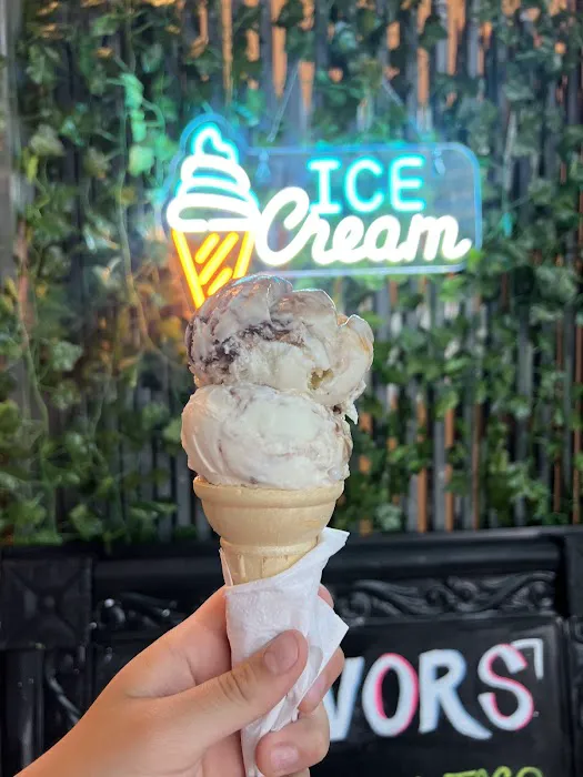 Fiesta Ice Cream Picture 3
