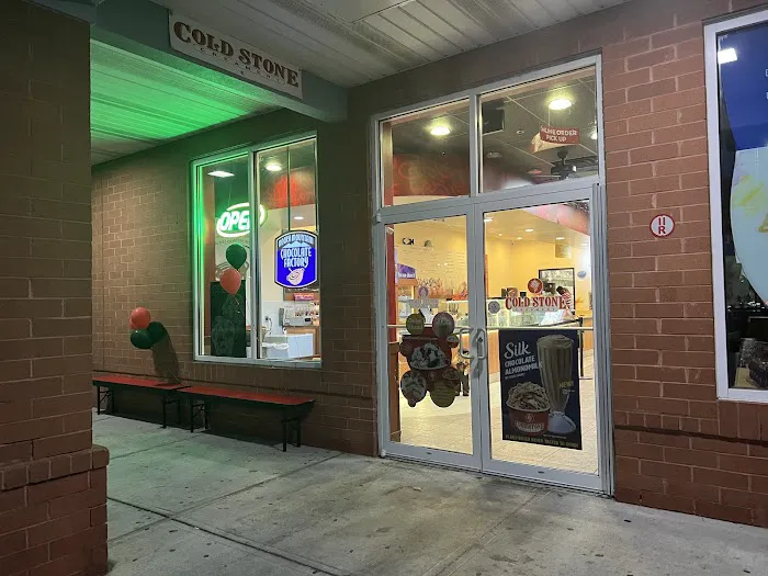 Cold Stone Creamery Picture 5