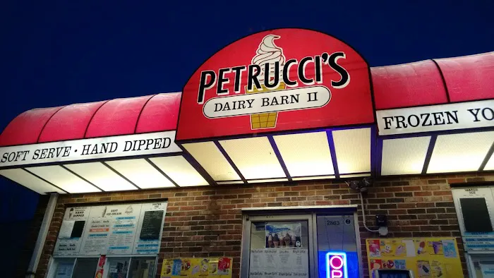 Petrucci's Ice Cream & Water Ice Picture 3