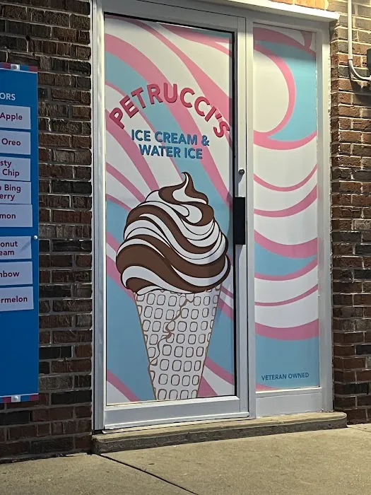 Petrucci's Ice Cream & Water Ice Picture 9