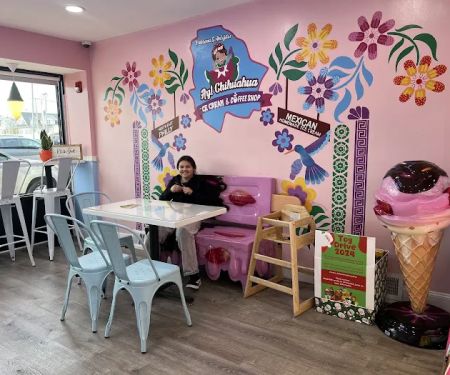 Ay! Chihuahua ice-cream shop