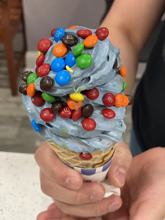 Trenton Ice Cream Parlor Picture 1
