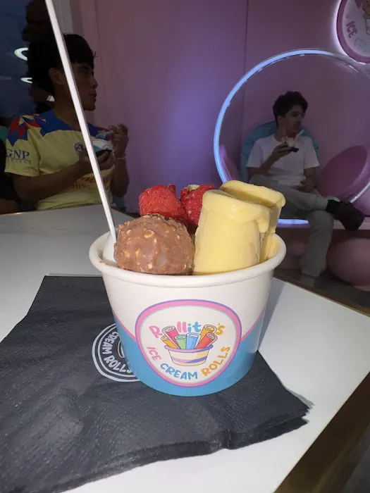 Rollito's Ice Cream Rolls Picture 1