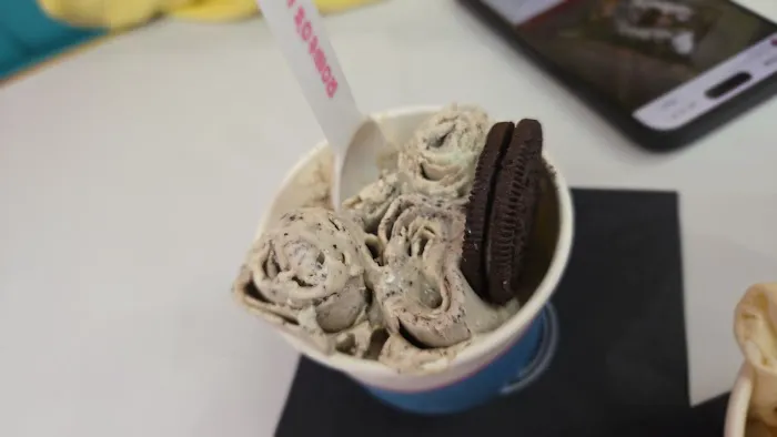 Rollito's Ice Cream Rolls Picture 7