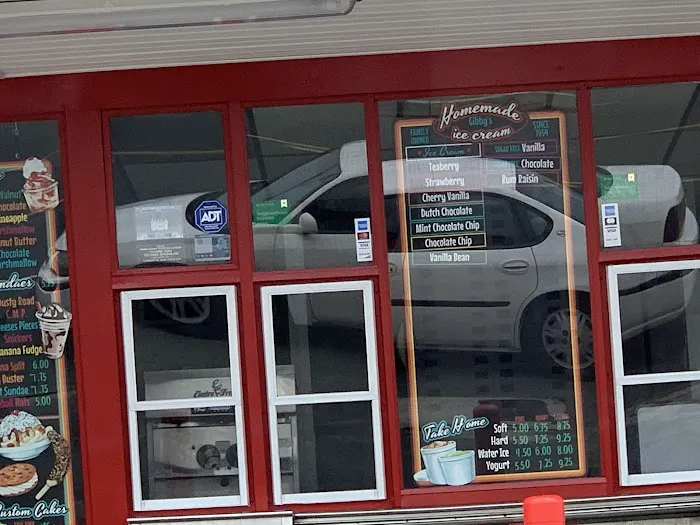 Gibby's Ice Cream Store Picture 3