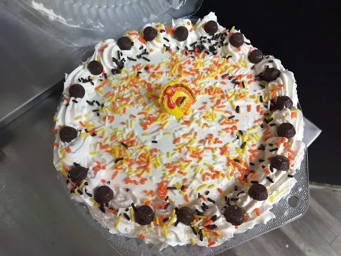 Brodie's Ice Cream Bar Picture 3