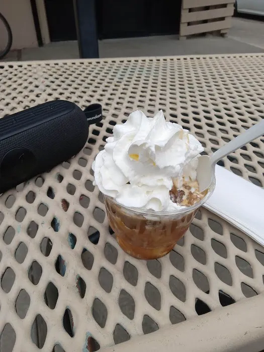 Five Sisters Ice Cream and Sweets Picture 5