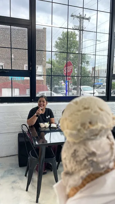 Cloud Cups Gelato Flagship Picture 3