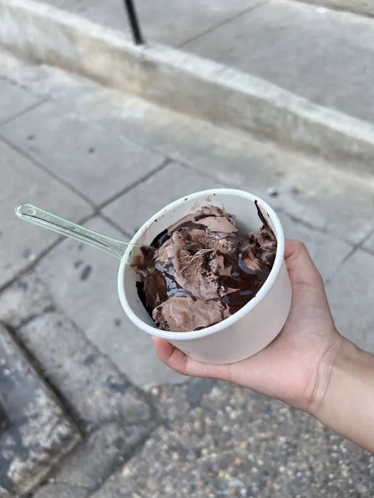 1-900-ICE-CREAM Picture 2