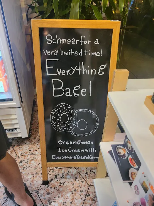 Jeni's Splendid Ice Creams Picture 1