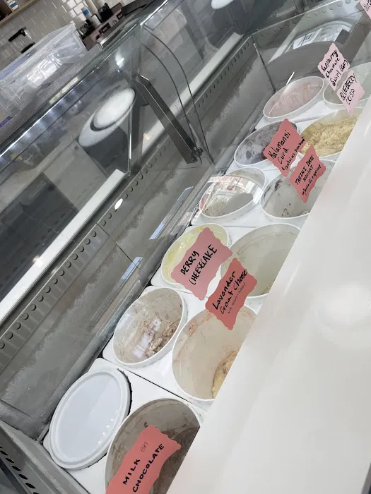 Weckerly's Ice Cream Picture 1