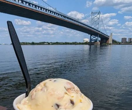 Irvu2019s Ice Cream