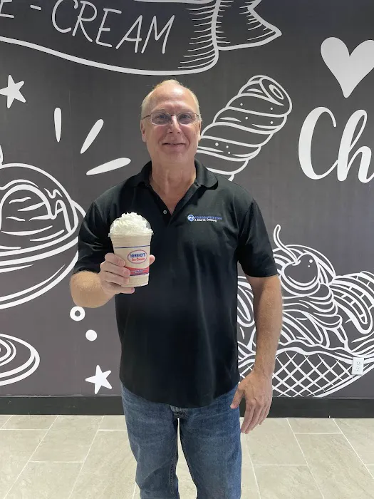 Hershey Shake Shop Creamery Picture 7