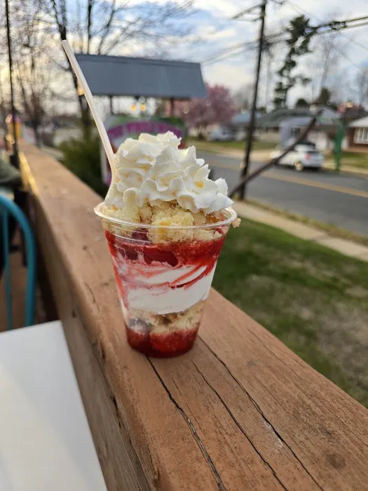 The Whole Scoop Picture 1