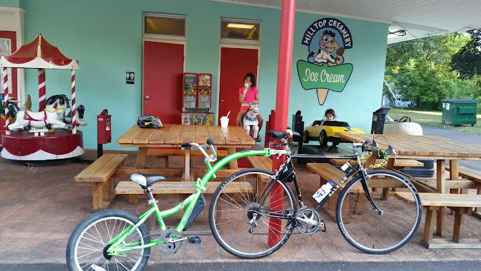 Hilltop Creamery Picture 4