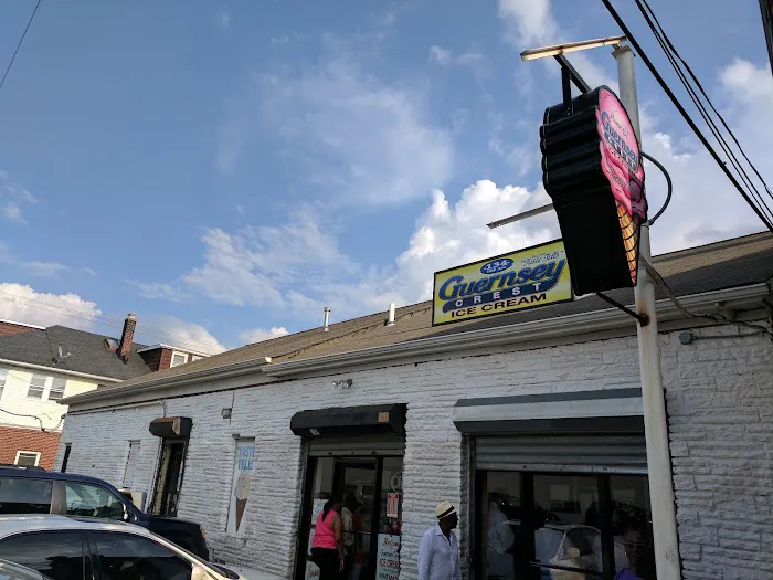 Guernsey Crest Ice Cream Co Picture 4