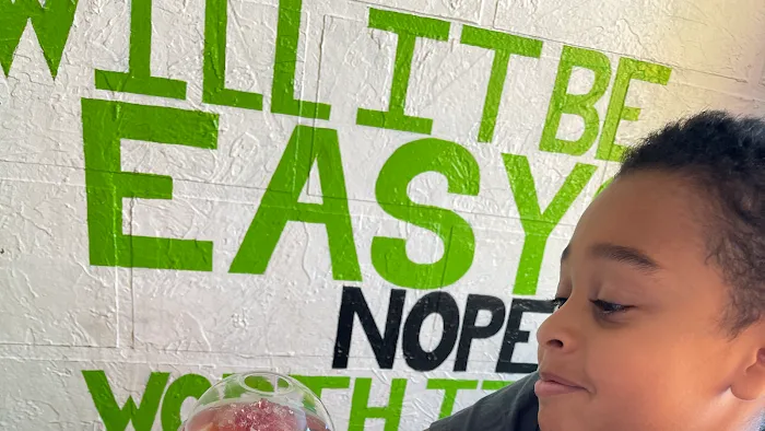 HERBALIFE MLM Nutrition Trenton Ave Picture 6