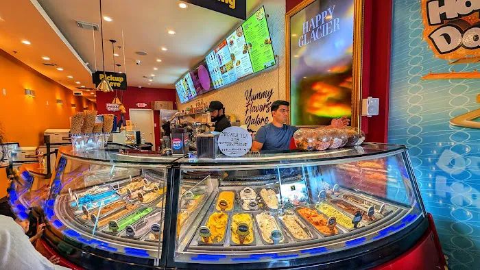 Happy Dayz - Ice Cream Shop in Edison Picture 3