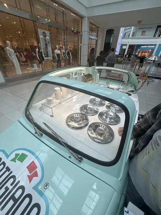 L'Artigiano Gelato Picture 2