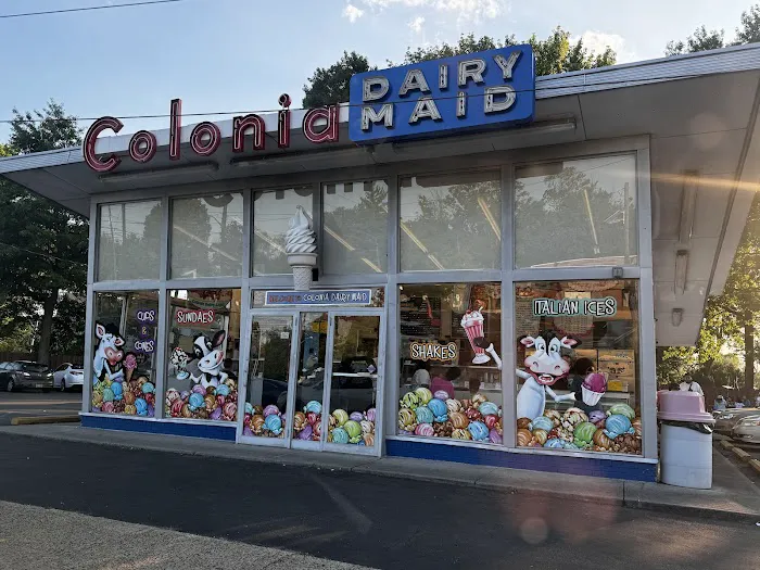 Colonia Dairy Maid Picture 6