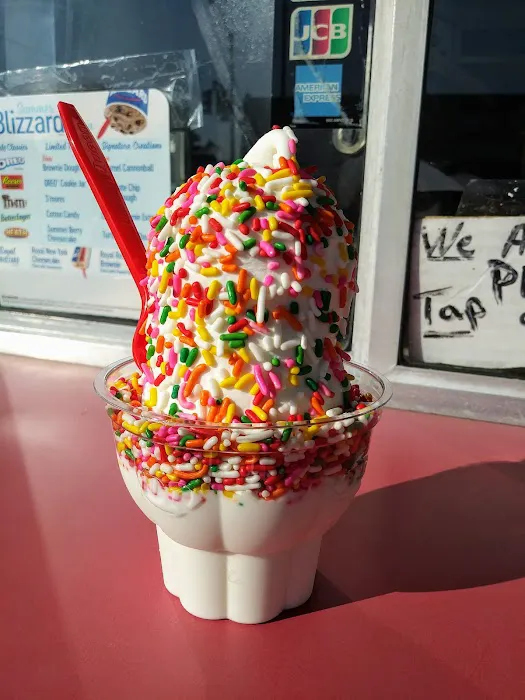 Dairy Queen (Treat) Picture 8