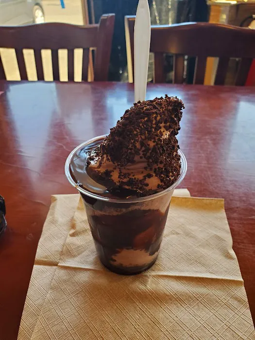 Four Boys Ice Cream Picture 9