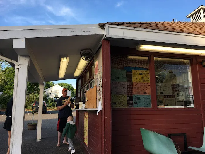 Milltown Ice Cream Depot Picture 3