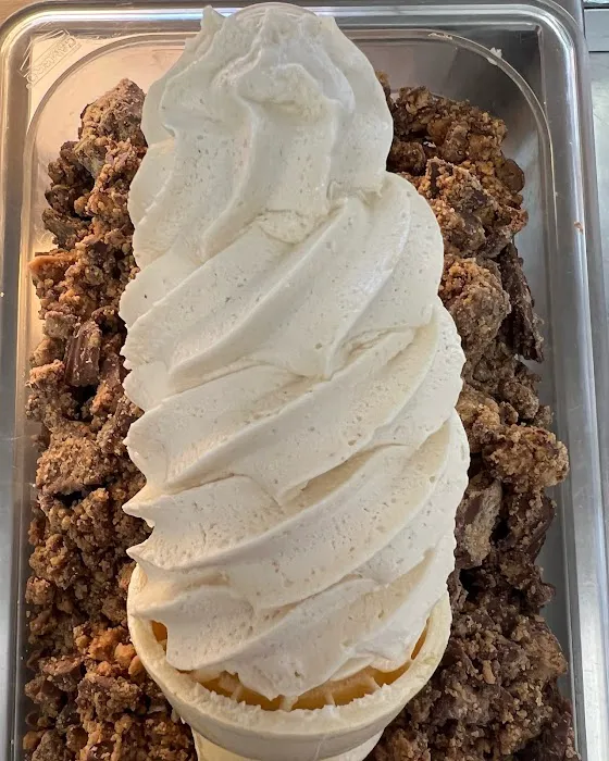 Magnifico's Ice Cream Picture 1
