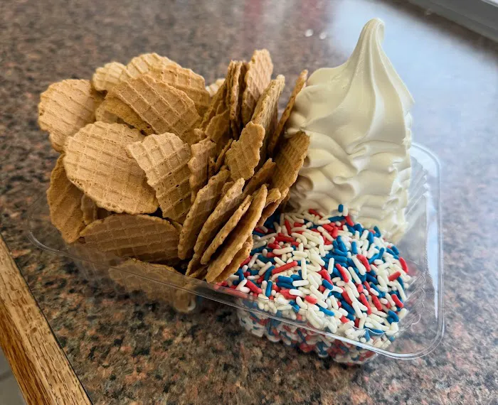 Causeway Ice Cream Picture 3
