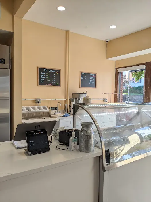 Piermont Creamery Picture 10