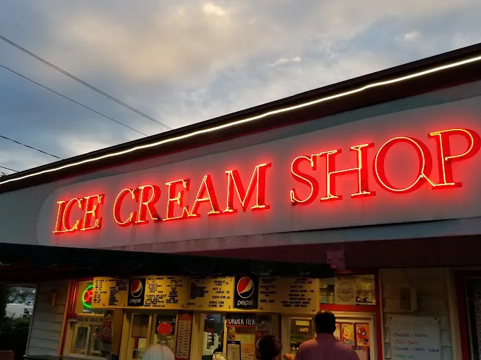 Ice Cream Shop Picture 4
