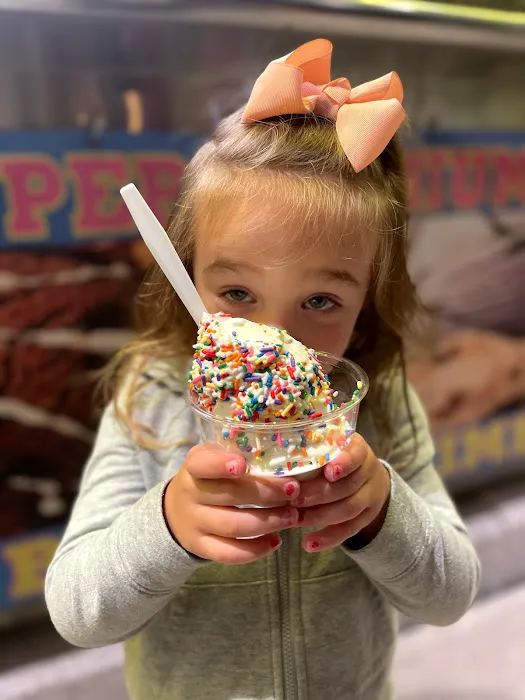 Guptill's Ice Cream Picture 8