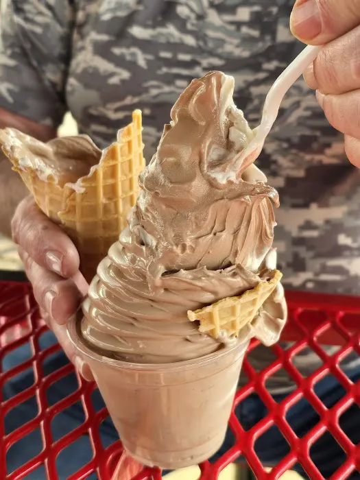 Martha's Dandee Creme Picture 4
