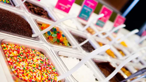 16 Handles Picture 1