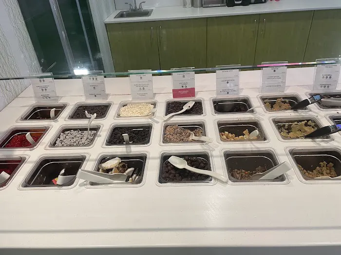 16 Handles Picture 10