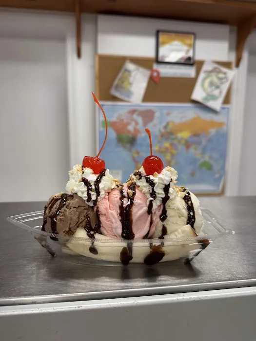 The Ice Cream Place Picture 9